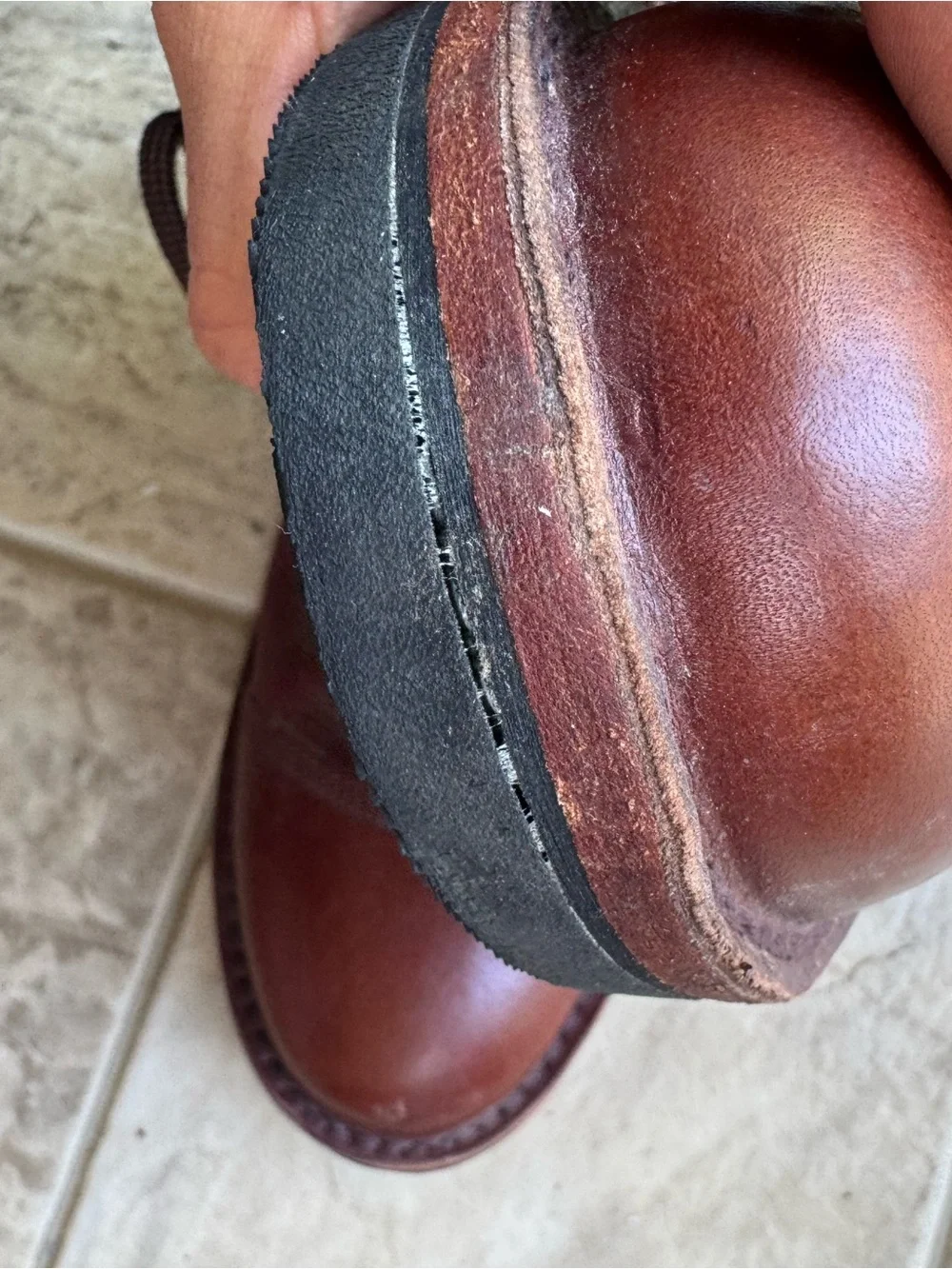 Men's Leather Chukka Boots in Burgundy - Classic Lace-Up